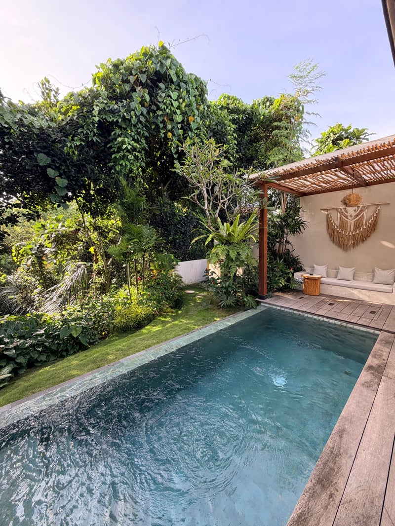 Romansa villa, a calm and tropical pool villa — photo 4