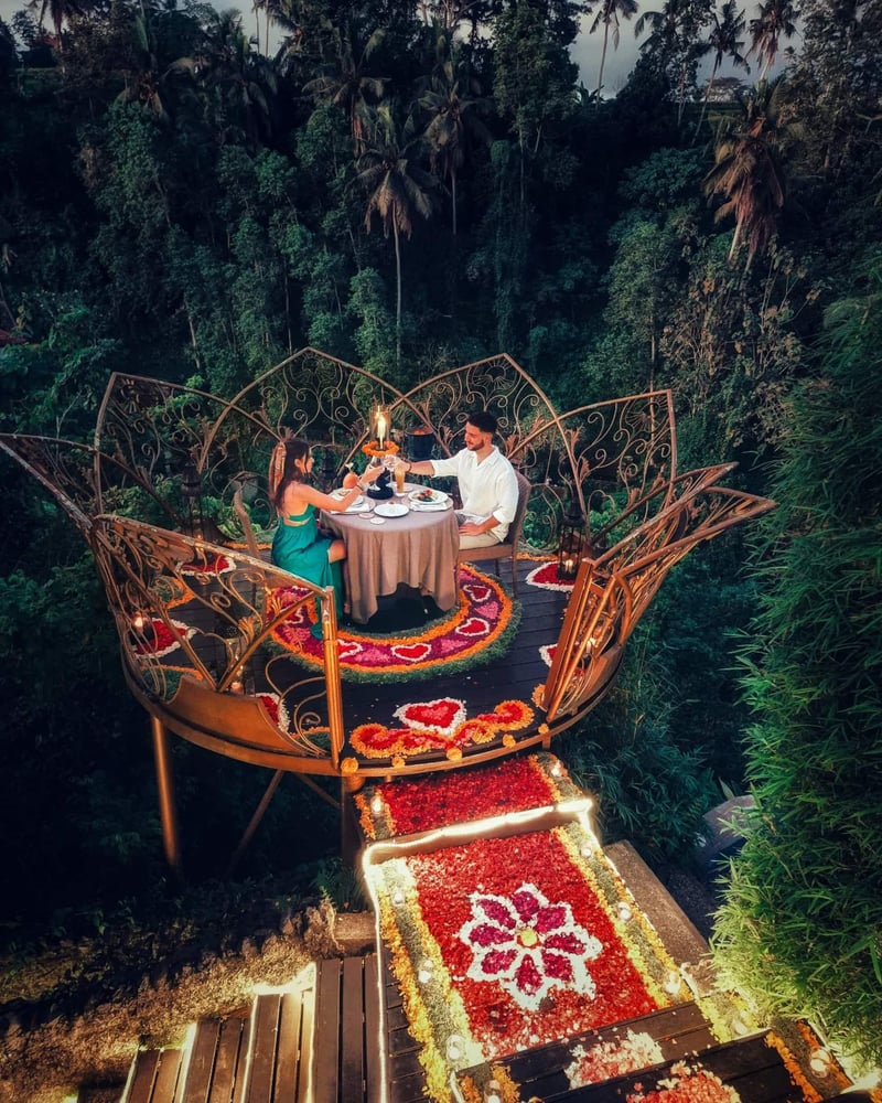 Hideout Jungle/River Villa @ VillaCellaBella 31