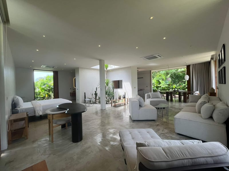 Modern Wellness Retreat: Icebath, Pool, Zen Patio 1