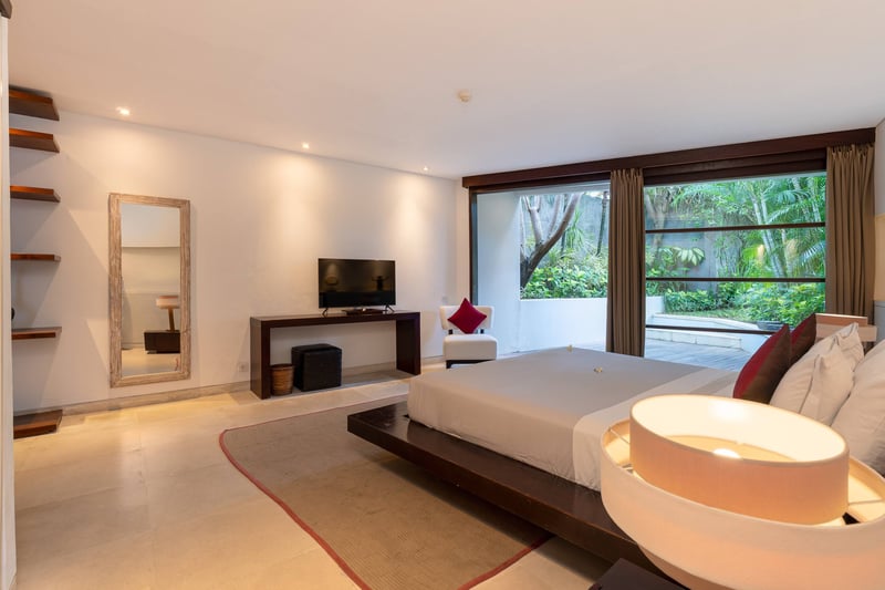2 BR Private Pool The Layar Designer Villas & Spa 34