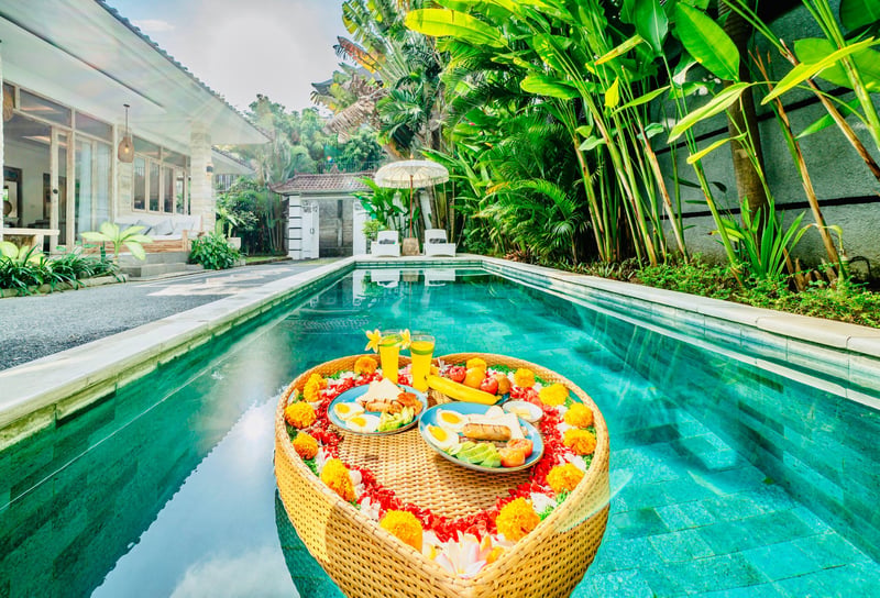 Villa Kensington – Billiard & Pool Seminyak Villa 13
