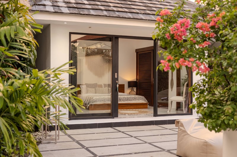 XL Tropical Estate • 4BR • Quiet • Next to POI 27