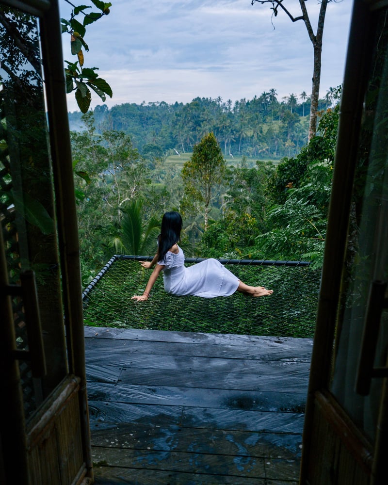 Beautiful Bamboo Treehouse with Waterfall & Pool 9