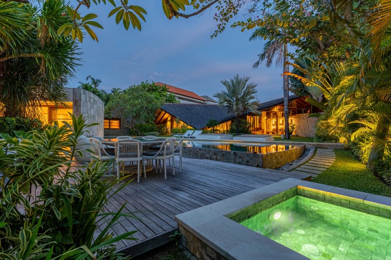 4BR Private Pool The Layar Designer Villas & Spa 24