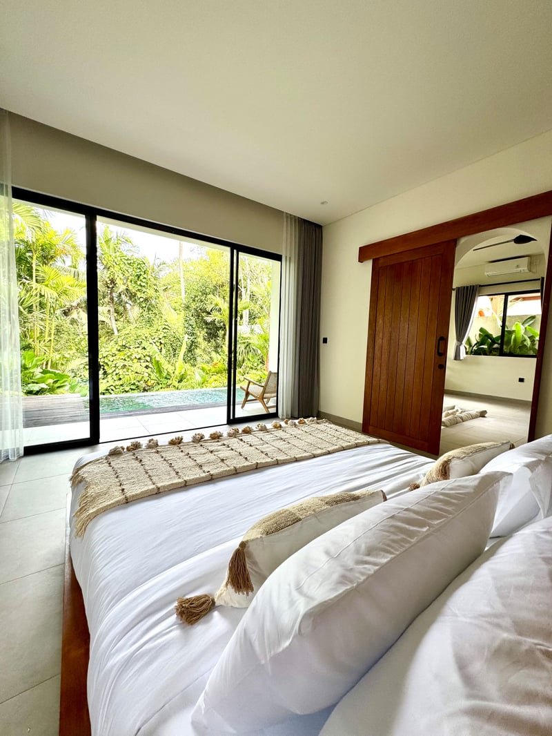 Ubud stylish jungle pool villa 17