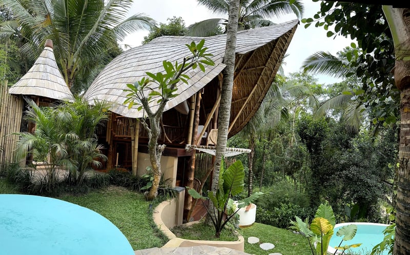 Umatreehouse. ecotreehouse_ bamboo house bali 10