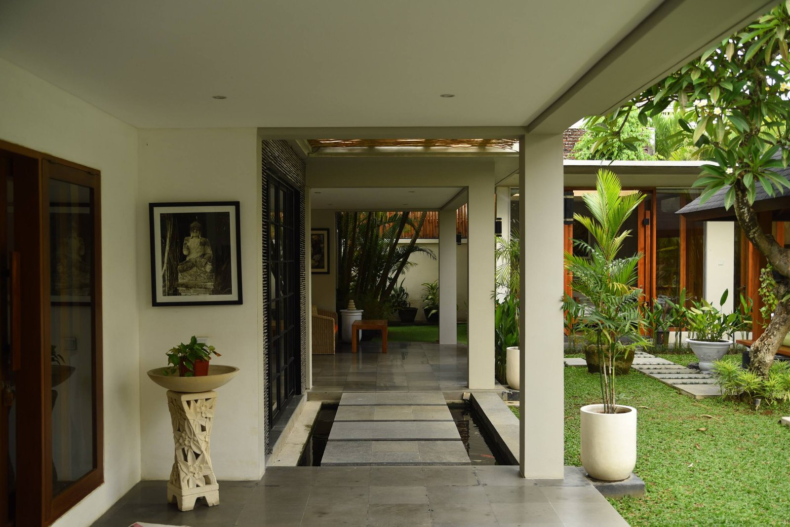 Walks to the beach - Villa with Gazebo — photo 2