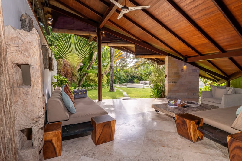 4BR Private Pool The Layar Designer Villas & Spa 12
