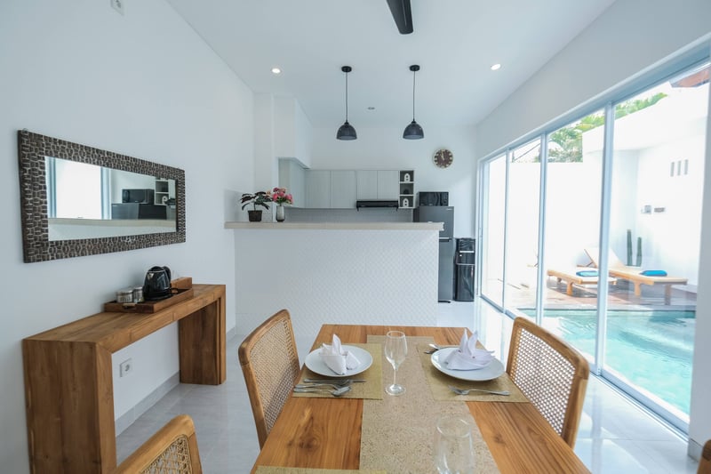 Seminyak - Villa Akmali 2BR w/Pool 5mins to Beach 16