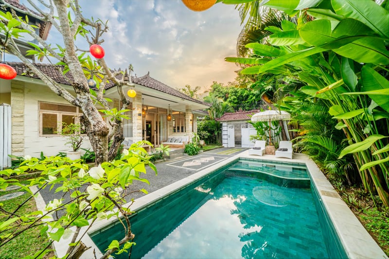 Villa Kensington – Billiard & Pool Seminyak Villa 10
