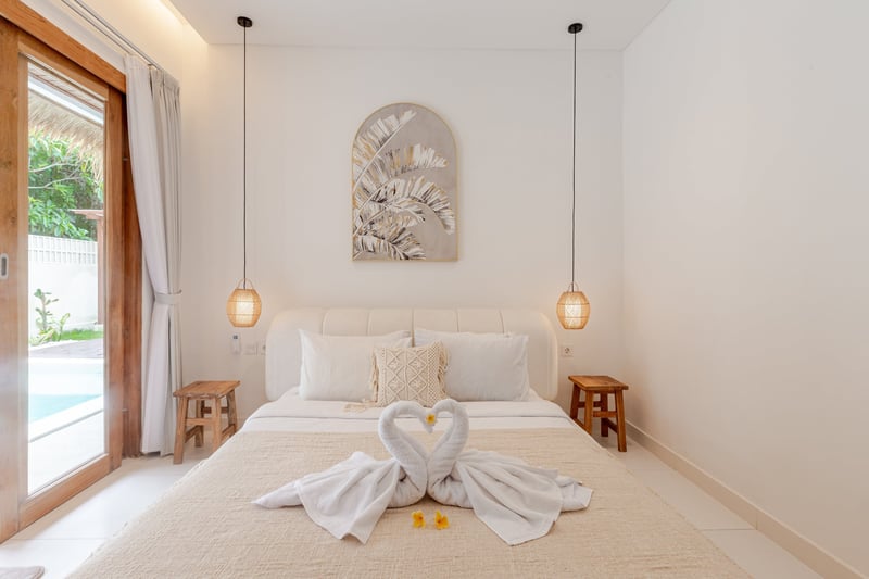 Chic 3BR Pool Villa • Canggu • Walk to Reload Gym 31