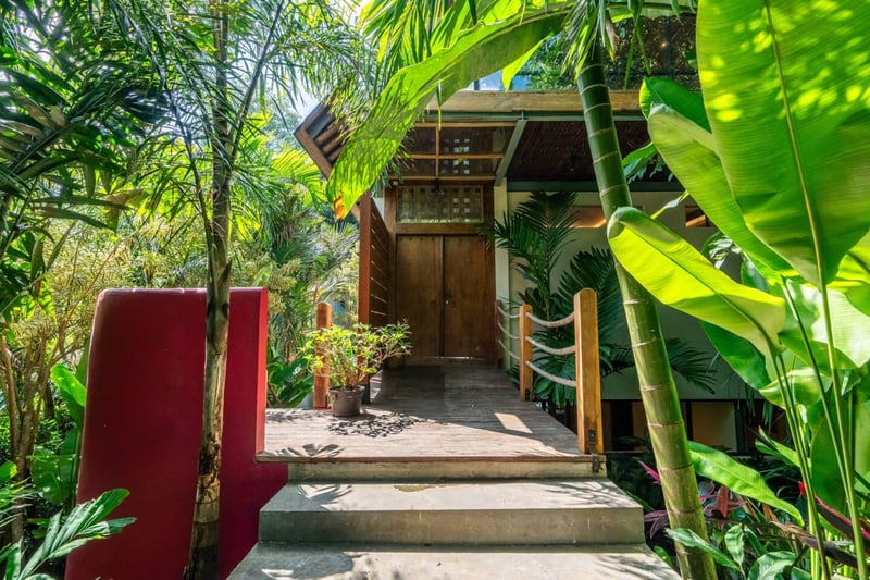Luxury villa Lestari 1 with private pool in Ubud — photo 4