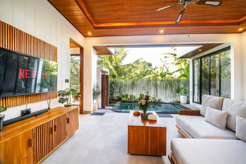 Aung Villa 12