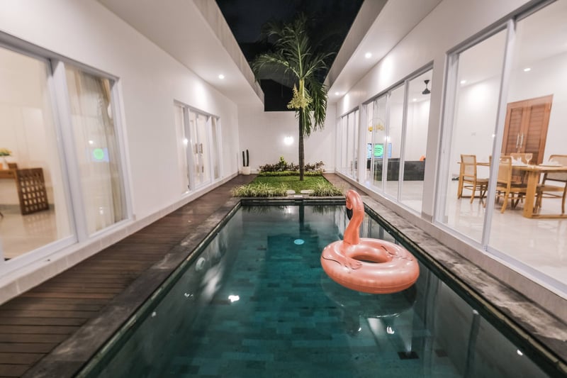 Seminyak - Villa Akmali 2BR w/Pool 5mins to Beach 35