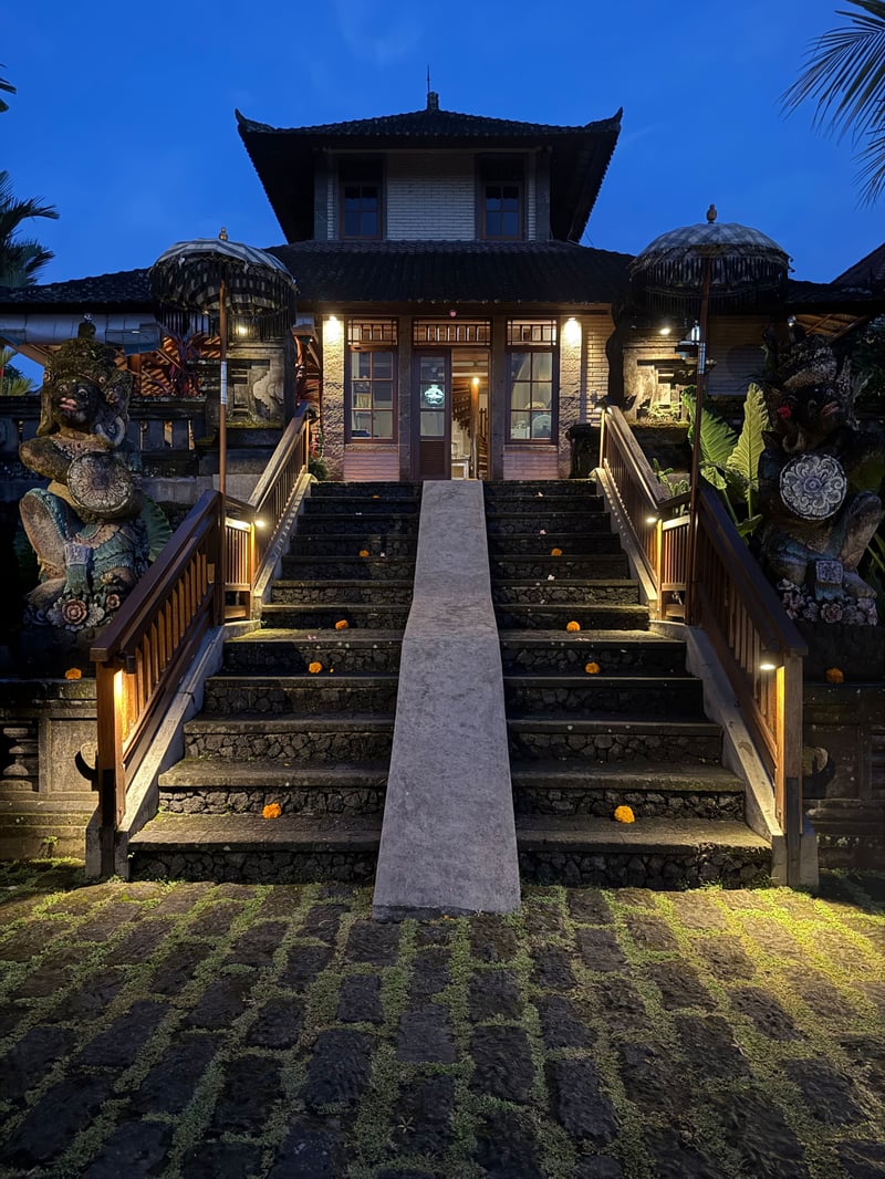 Romantic Ubud Getaway | 1BR Pool & Rice Field View 9