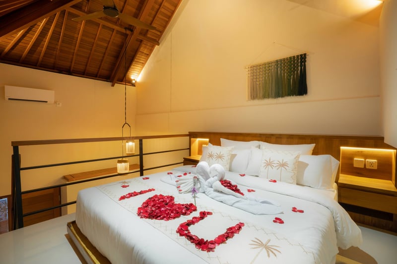 Suite room sleepwell seminyak -seminyak center 6