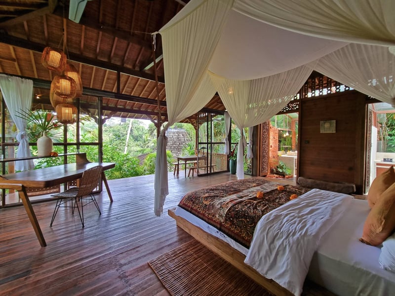 Mahadevi 3- Serviced Jungle Joglo near Ubud + Pool 10