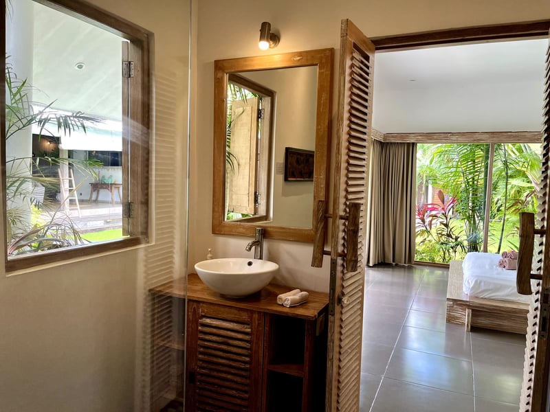 Huge 20m Private Pool / Balinese Style Villa 31
