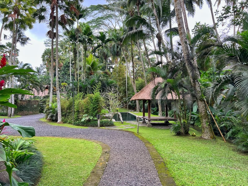 Balinese Antiques 2BR Villa 15 Mins to Ubud Centre 25