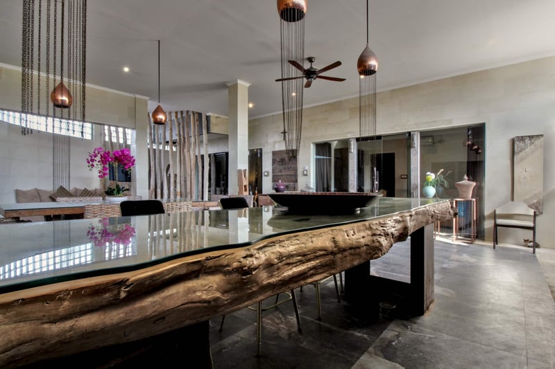 3 Bd/3Ba Seminyak /Pool/near beach/good location 7