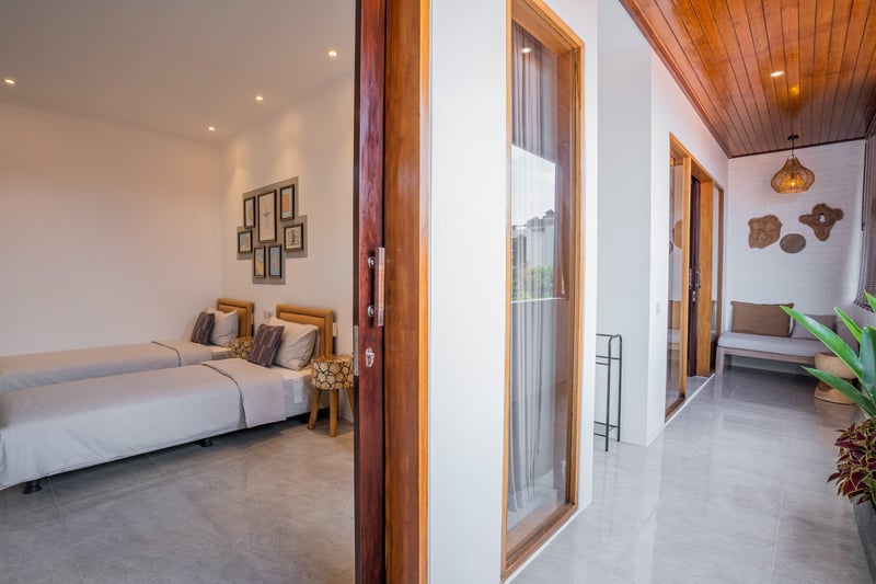 Villa Sony 1: Concierge & Authentic Local Soul 35