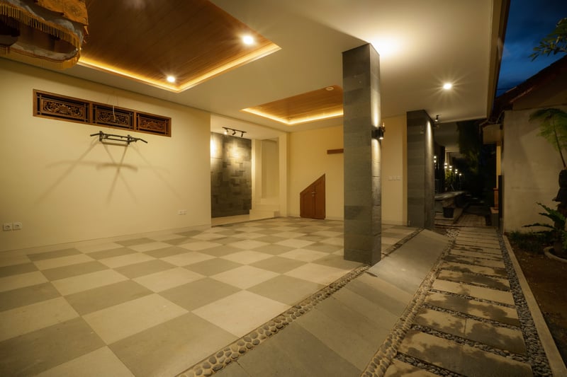 Suite room sleepwell seminyak -seminyak center 16