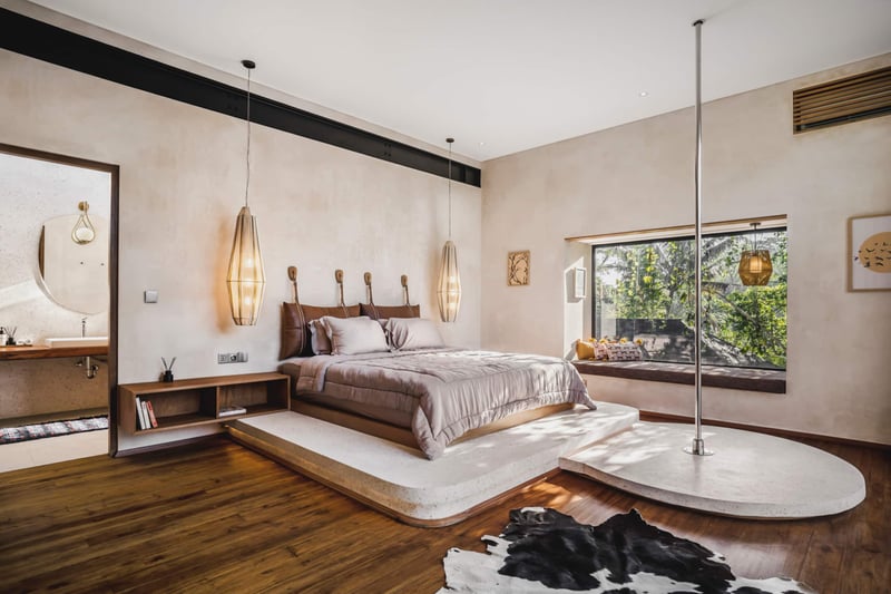 Modern LOFT• Glass Pool • River Ravine View — photo 4