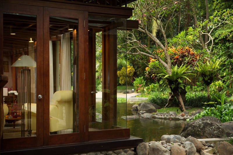 Kamaniiya River Villa Sayan 9