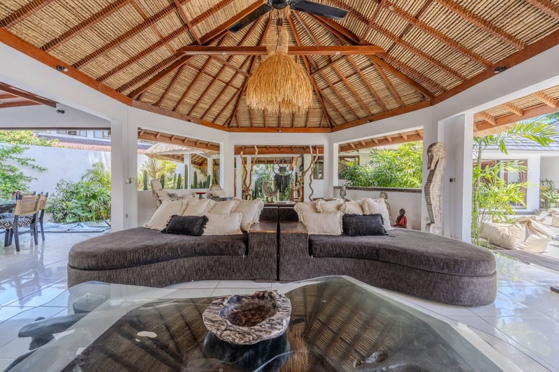 XL Tropical Estate • 4BR • Quiet • Next to POI — photo 5