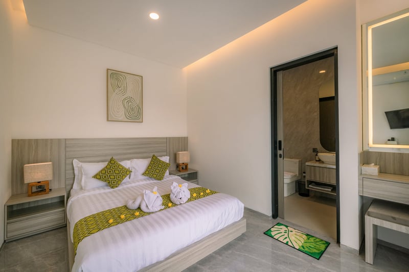 NEW! Villa Frost Berawa - 3BR Villa near Finns! 7