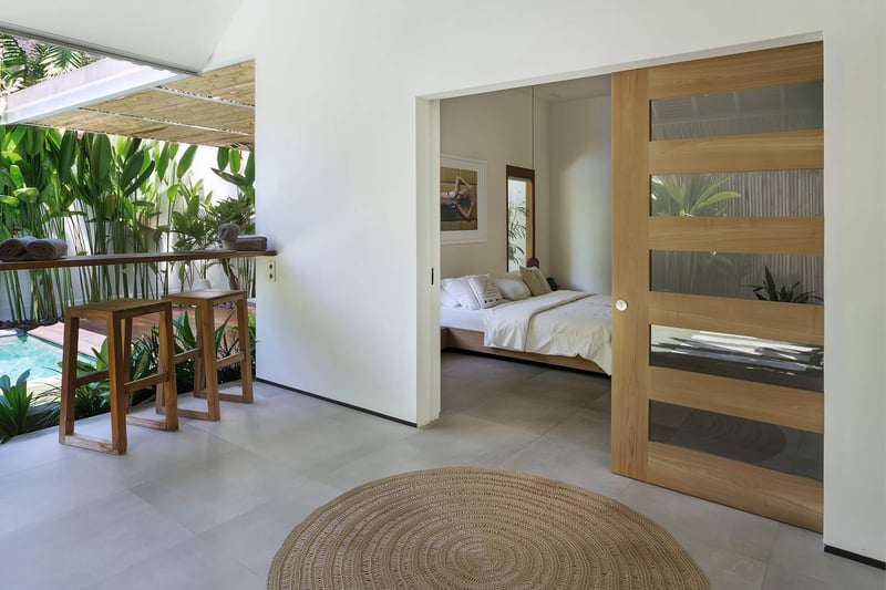 CONTEMPORARY POOL HOUSE - Seminyak 17