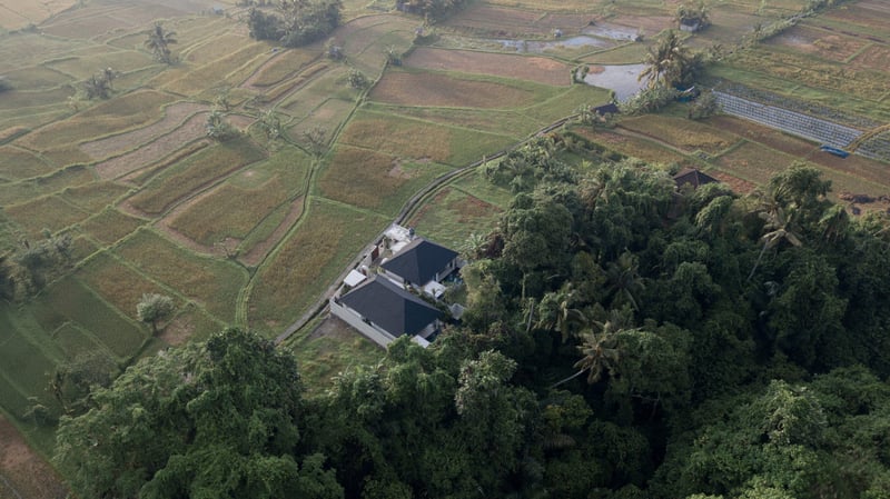 Ubud stylish jungle pool villa 26