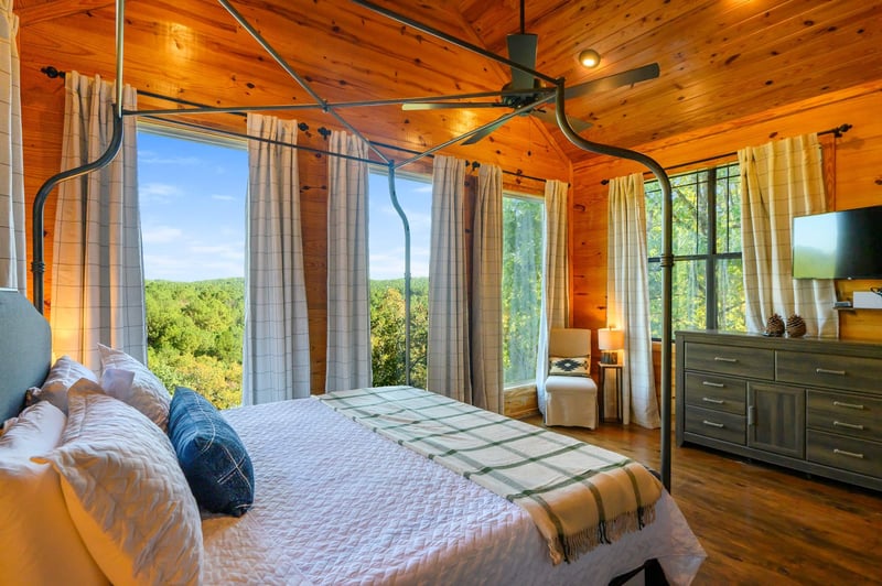 OMG Views Cabin — photo 5