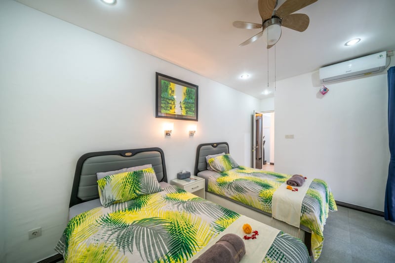 3 Bedroom Private Pool Villa in Kuta! 20