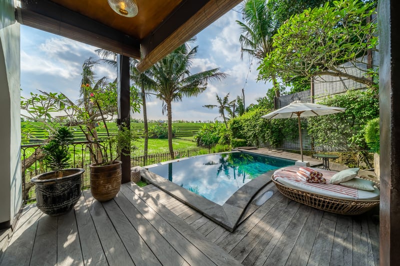 Yuka : Tropical Sunset Escape – 3BR Canggu Villa 39