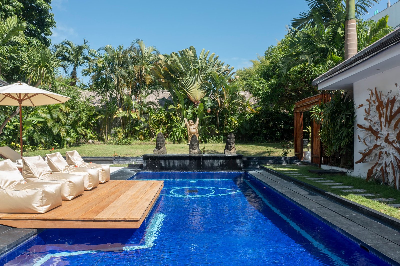 XL Tropical Estate • 4BR • Quiet • Next to POI — photo 2