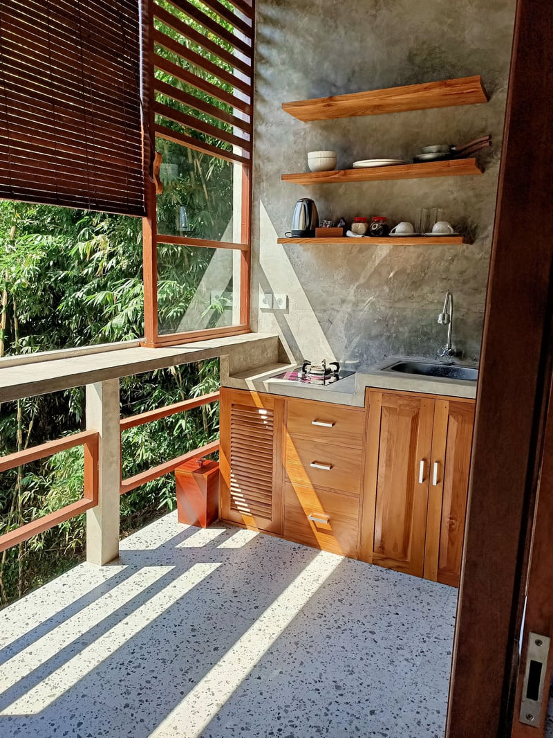 Art & Nature _ Ganesha Guesthouse - Room 3. — photo 4