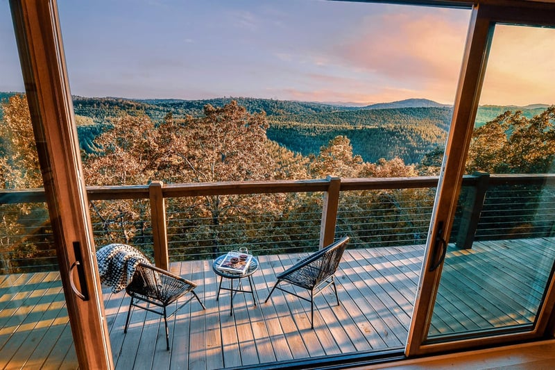 50 Mile Mtn Views Cabin — photo 3