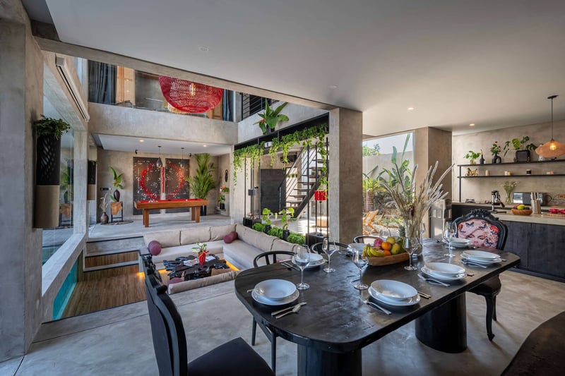 Artistic 4BD Villa with Private Pool & Jungle Vibe 10