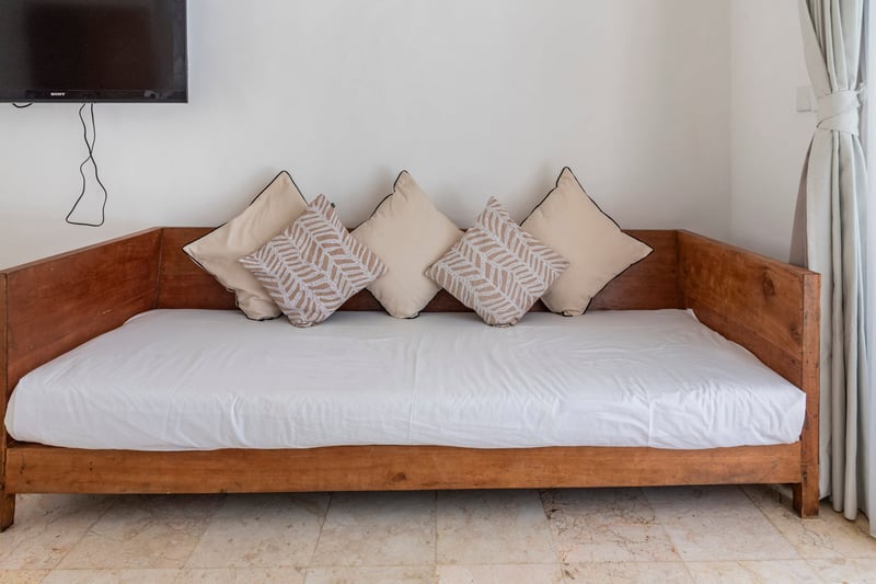 Romantic 2BR Pool Villa • Petitenget Hideaway 20