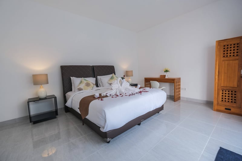 Seminyak - Villa Akmali 2BR w/Pool 5mins to Beach 28