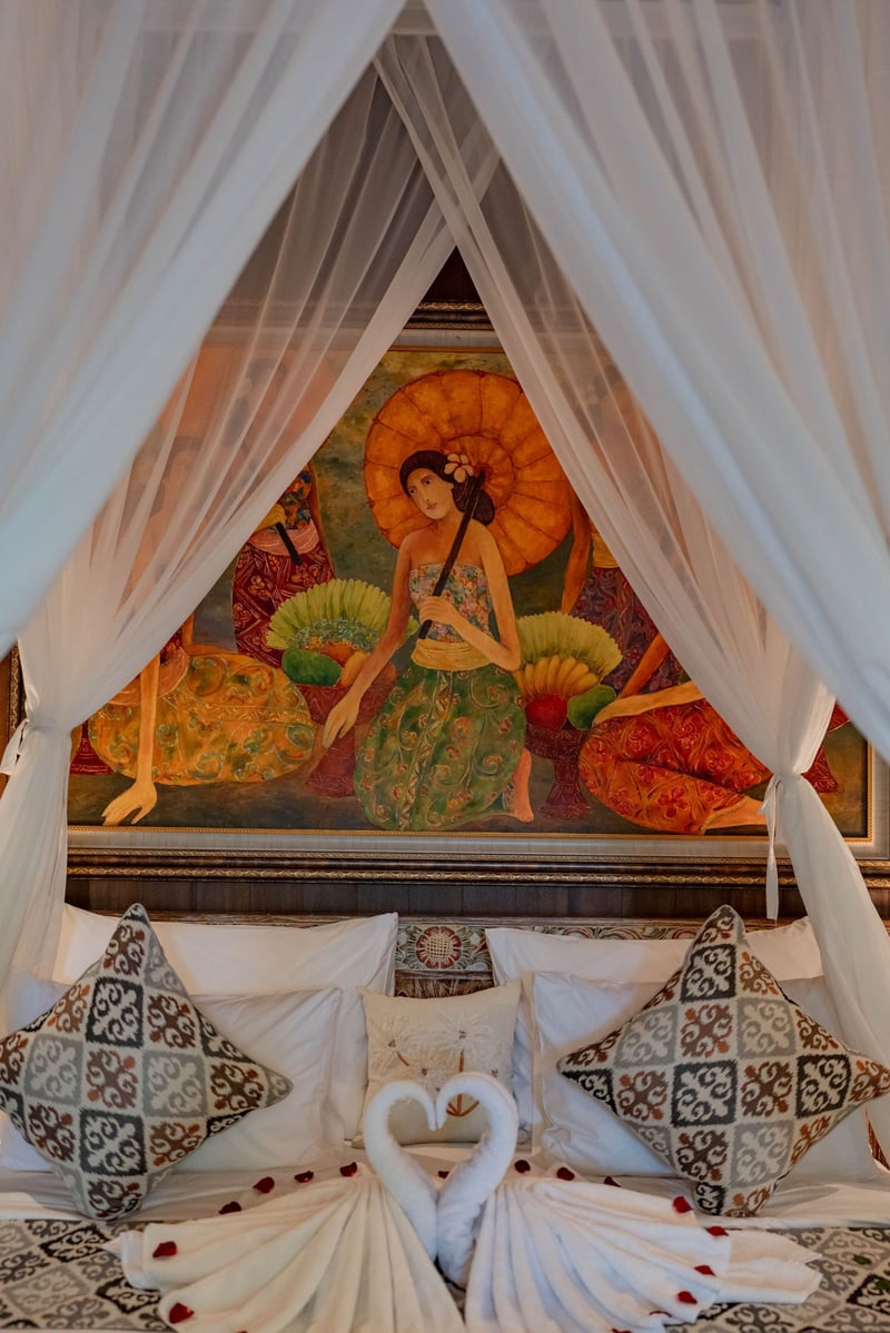 Luxury 1-BR Romantic Balinese Private Villa Ubud 10