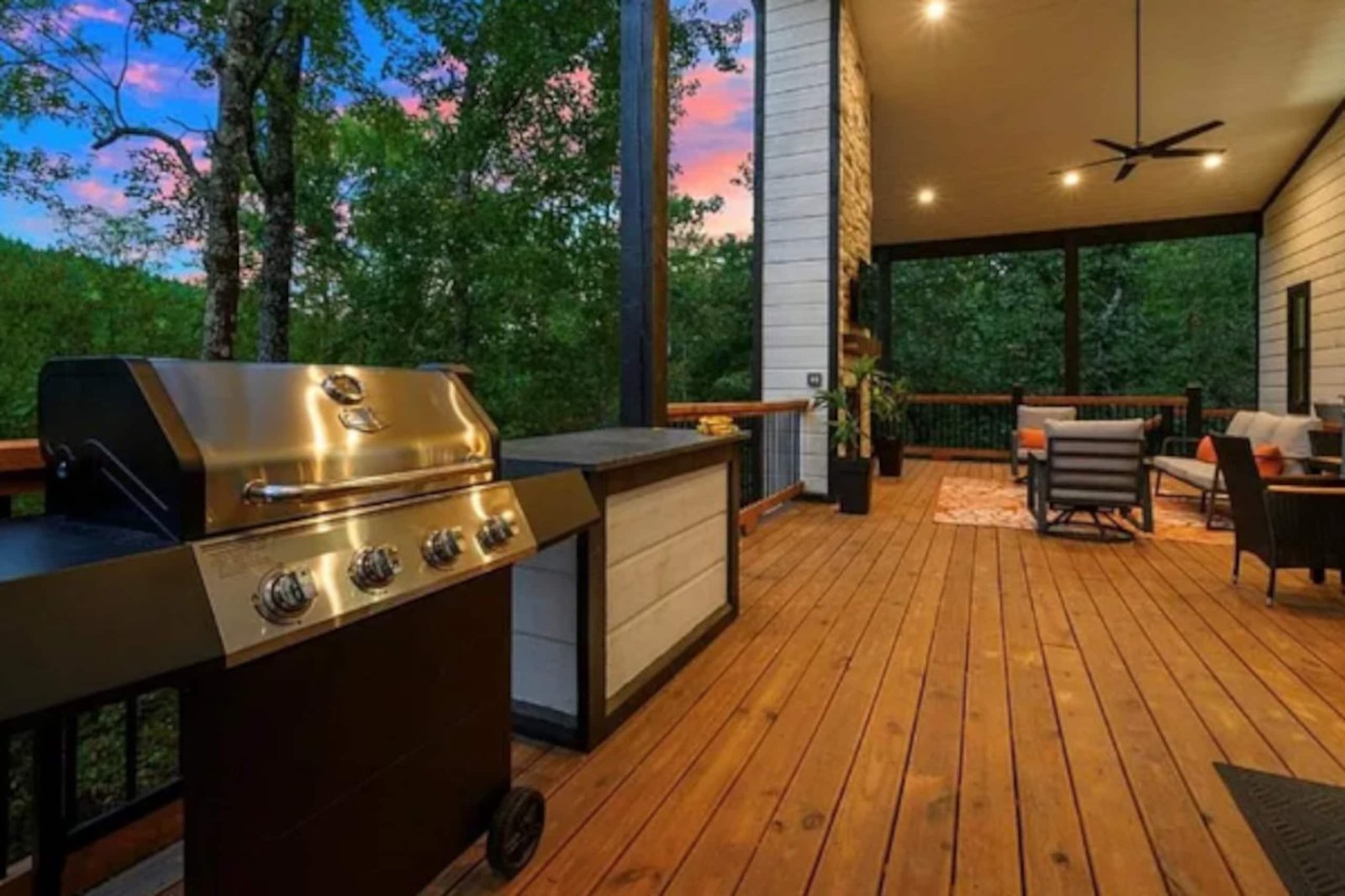 Cabin with Hot Tub, Fire Pit & Fireplace — photo 2