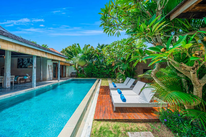 Canggu Private Luxury 4BR Pool Villa, Sundeck — photo 4