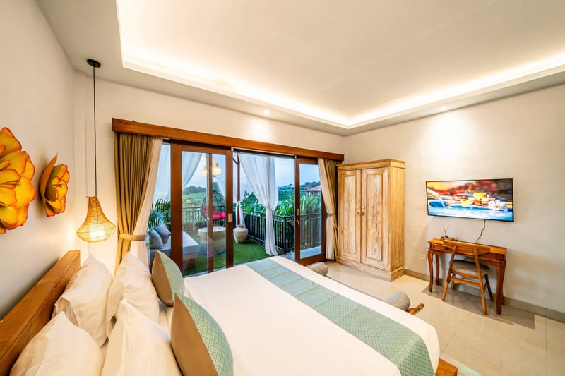 Villa Chelsea - Canggu Lux Pool Villa & Rice Views 24