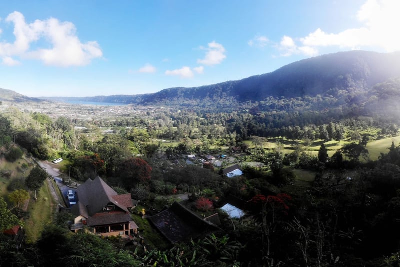 Bedugul Mountain Chalet beside 3,000 ha of forest — photo 4