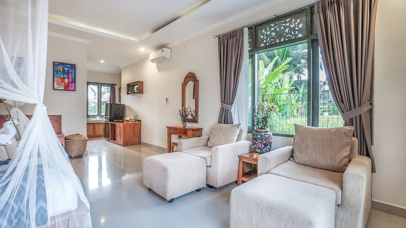 6 Bedroom villa with rice field view 11