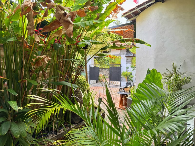 Stylish space, 2 mins walk to Kudeta Beach 22