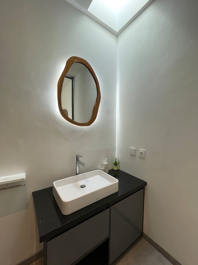 Sunflower Bali Villa 3BR Legian Double Six Beach 29