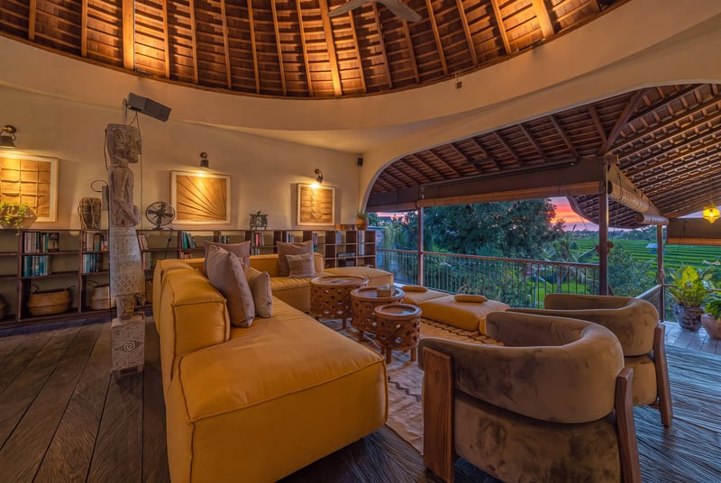 Bao&Ora :Your Canggu Grand Escape 12BR Villa,Max32 12
